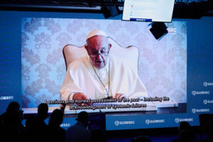 Pope Francis Online Speech Photo