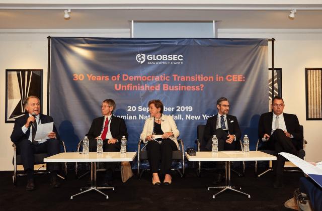 30 Years of Democratic Transition in CEE
